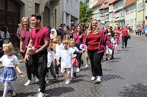 Gro&szlig;er festlicher Umzug zum 211. Brunnenfest in Bad Langensalza