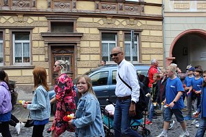 Gro&szlig;er festlicher Umzug zum 211. Brunnenfest in Bad Langensalza
