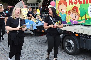 Farbenfroher Festumzug zum 211. Brunnenfest in Bad Langensalza