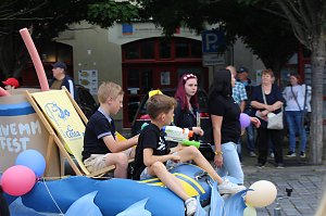 Farbenfroher Festumzug zum 211. Brunnenfest in Bad Langensalza