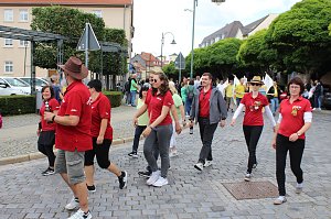 Farbenfroher Festumzug zum 211. Brunnenfest in Bad Langensalza