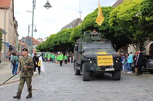 Farbenfroher Festumzug zum 211. Brunnenfest in Bad Langensalza