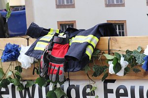 Teilnehmerinnen und Teilnehmer des Festumzuges zum 211. Brunnenfest in Bad Langensalza 