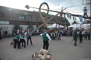 Maibaum gesetzt