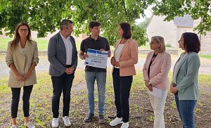&Uuml;bergabe LEADER-F&ouml;rderurkunde Pilgerwohnen Klostergut M&ouml;nchpfiffel