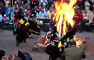 Walpurgis auf dem Grillplatz
