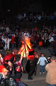 Walpurgis auf dem Grillplatz