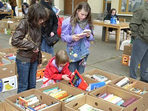 Impressionen vom B&uuml;cherflohmarkt