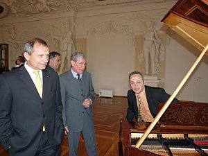 Liszt-Fl&uuml;gel eingeweiht