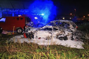 In Nordhausen mussten in der Nacht brennende Fahrzeuge gel&ouml;scht werden
