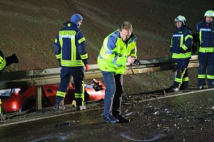 Folgenschwerer Unfall auf der B243