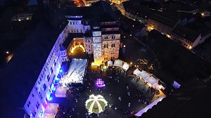 Wei&szlig;e Schlossweihnacht in Sondershausen mit wundervollen Lichtinstallationen