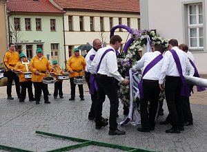 Fliederfest eröffnet