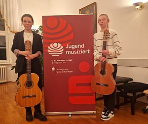 Lisa Makrinus und Laura Wei&szlig;