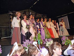 Fliederk&ouml;nigin gew&auml;hlt