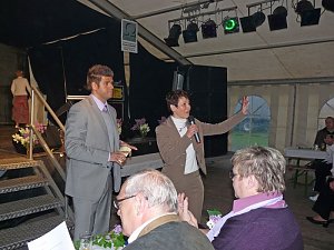 Fliederk&ouml;nigin gew&auml;hlt