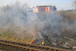 Feuer am Bahndamm bei Wollersleben und Wolkramshausen