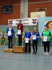 Das Nordh&auml;uer Bowteam bei der Deutschen Bogensch&uuml;tzen-Meisterschaft in Bersenbr&uuml;ck