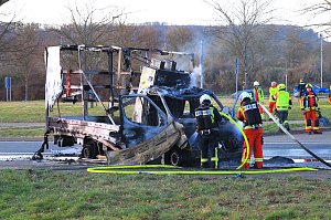 LKW brannte auf der Autobahn-Rastst&auml;tte