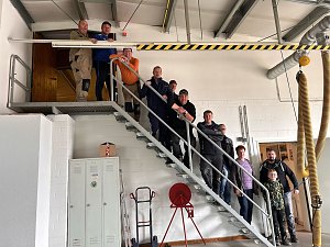 Gro&szlig;er Fr&uuml;hjahrsputz mit der Feuerwehr im Ortsteil Ringleben