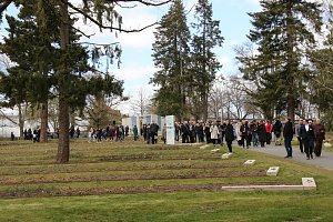 Er&ouml;ffnung des neu gestalteten Nordh&auml;user Ehrenfriedhofs 