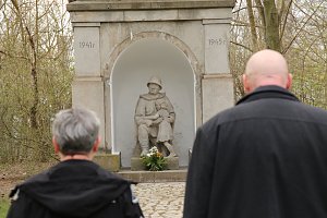 Er&ouml;ffnung des neu gestalteten Nordh&auml;user Ehrenfriedhofs 