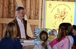 Der "Hexenbesen" hat jetzt einen eigenen Comic: "Aelfi und das Geheimnis des gro&szlig;en Besens - Die Legende von Rothes&uuml;tte"