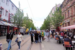 Peter Blei unterwegs auf dem Bahnhofsfest in Nordhausen