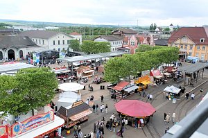 Peter Blei unterwegs auf dem Bahnhofsfest in Nordhausen