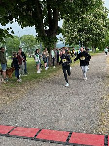 Beim 23. Ellricher Stadtlauf halfen auch die Sch&uuml;ler der Oberschule aus