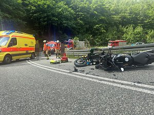 Bikerunfall auf der B85