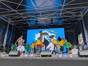 Seniorenfr&uuml;hst&uuml;ck auf dem Sondersh&auml;user Marktplatz