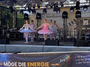 Der Auftritt des Tanzstudios Radeva auf dem 55. Rolandsfest