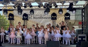 Der Auftritt des Tanzstudios Radeva auf dem 55. Rolandsfest