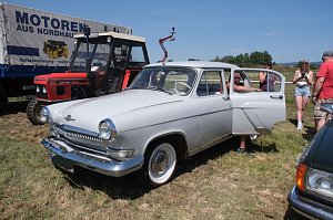 Peter Blei unterwegs beim Oldtimertreff am Scheunenhof