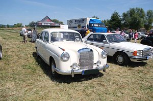 Peter Blei unterwegs beim Oldtimertreff am Scheunenhof