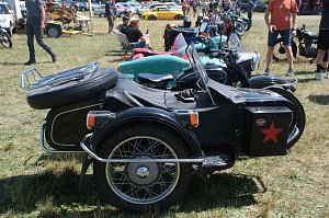 Peter Blei unterwegs beim Oldtimertreff am Scheunenhof