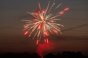 Gro&szlig;es Feuerwerk zum diesj&auml;hrigen Brunnenfest in Bad Langensalza