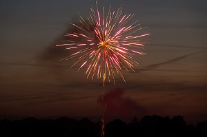 Gro&szlig;es Feuerwerk zum diesj&auml;hrigen Brunnenfest in Bad Langensalza