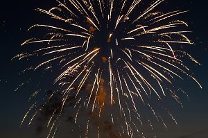 Gro&szlig;es Feuerwerk zum diesj&auml;hrigen Brunnenfest in Bad Langensalza