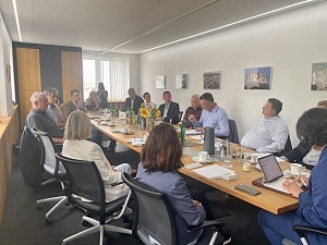 Gespr&auml;che mit Politikern zum Industriegebiet Goldene Aue