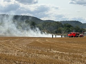 Feldbrand zwischen Klein- und Gro&szlig;furra
