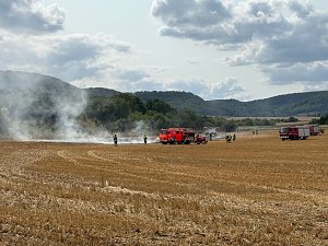 Feldbrand zwischen Klein- und Gro&szlig;furra
