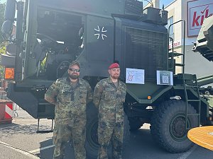 "Blaulichttag" auf dem Platz der Gewerkschaften 