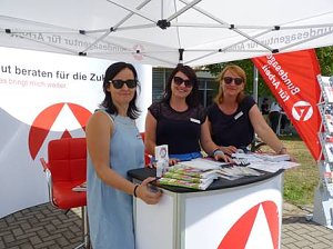 Der Blaulichttag auf dem Platz der Gewerkschaften