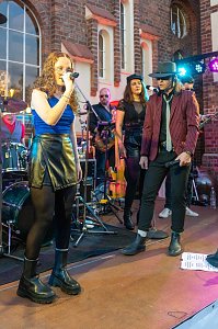 Coverband UDOpie begeistert in der Traditionsbrennerei