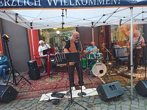 HOFGANG kehrte am vergangenen Wochenende auf die Bühne zurück und spielte beim Jazzclub in der Kurzen Meile