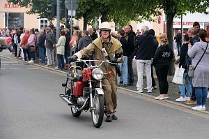 Peter Blei unterwegs beim Ellricher Sch&uuml;tzenfest