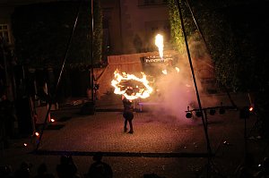 Spektakul&auml;re Feuershow von "EVENTPUPPETS" beim Mittelalterstadtfest in Bad Langensalza