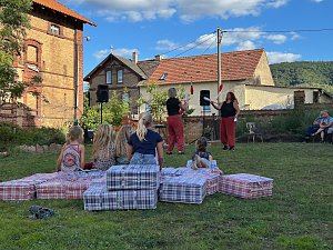 Picknick und Performance - die CircusM&uuml;hle Kelbra lud am Wochenende zum gem&uuml;tlichen Beisammensein